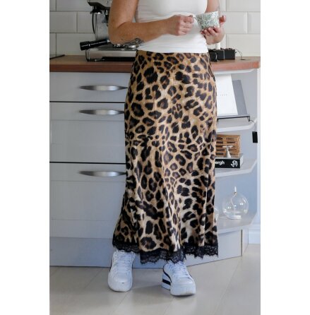 Leo kjol med spetskant