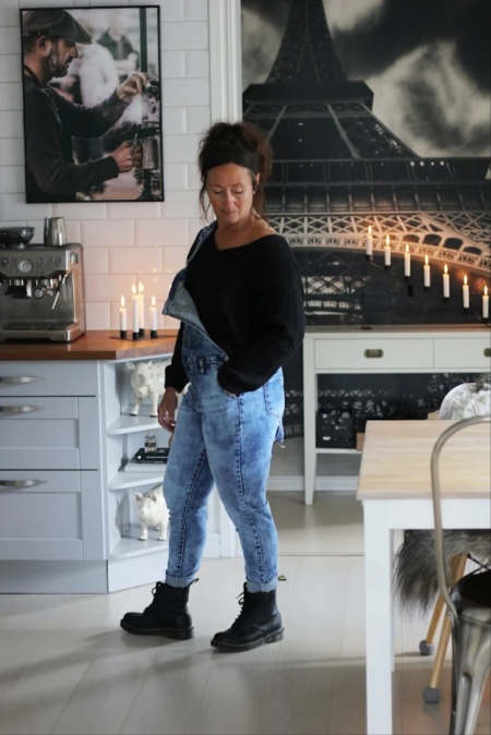 Stentvättad hängselbyxa (endast XS  kvar) Stentvättad hängselbyxa (endast XS  kvar)