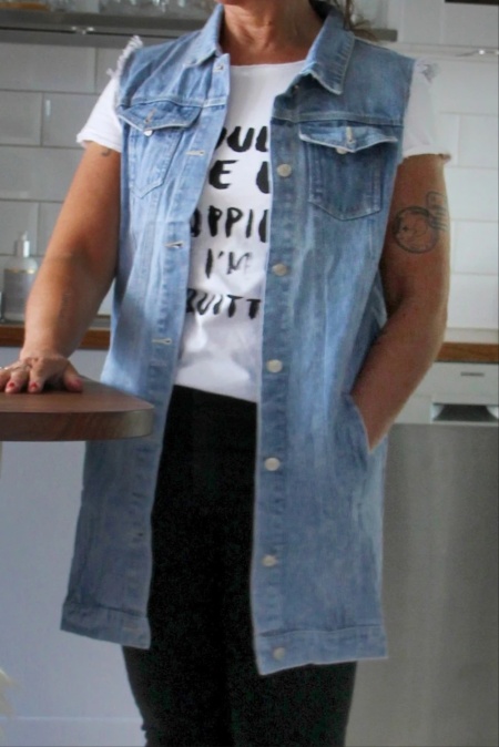 Jeansvst (endast small kvar)