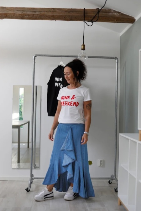 Kjol REBECCA (endast M kvar) Kjol REBECCA (endast M kvar)