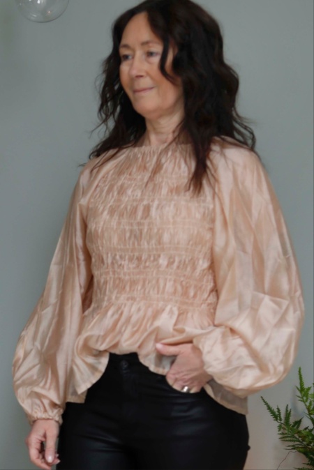 Blus CARLA (fler f�rger)