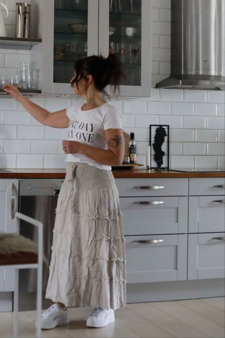 Kl�nning/kjol ADEN (fler f�rger)