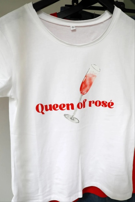 T-shirt QUEEN OF ROS� (fler f�rger)